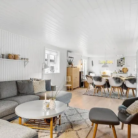 Bl1239-blokhus-laerkevej-17 Holiday home *